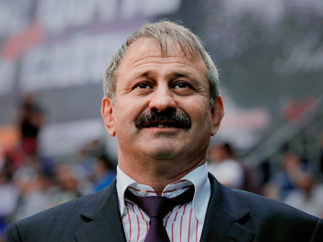 Адлан Вараев