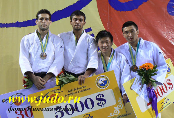 Kubok_mira_Almati_66kg.jpg