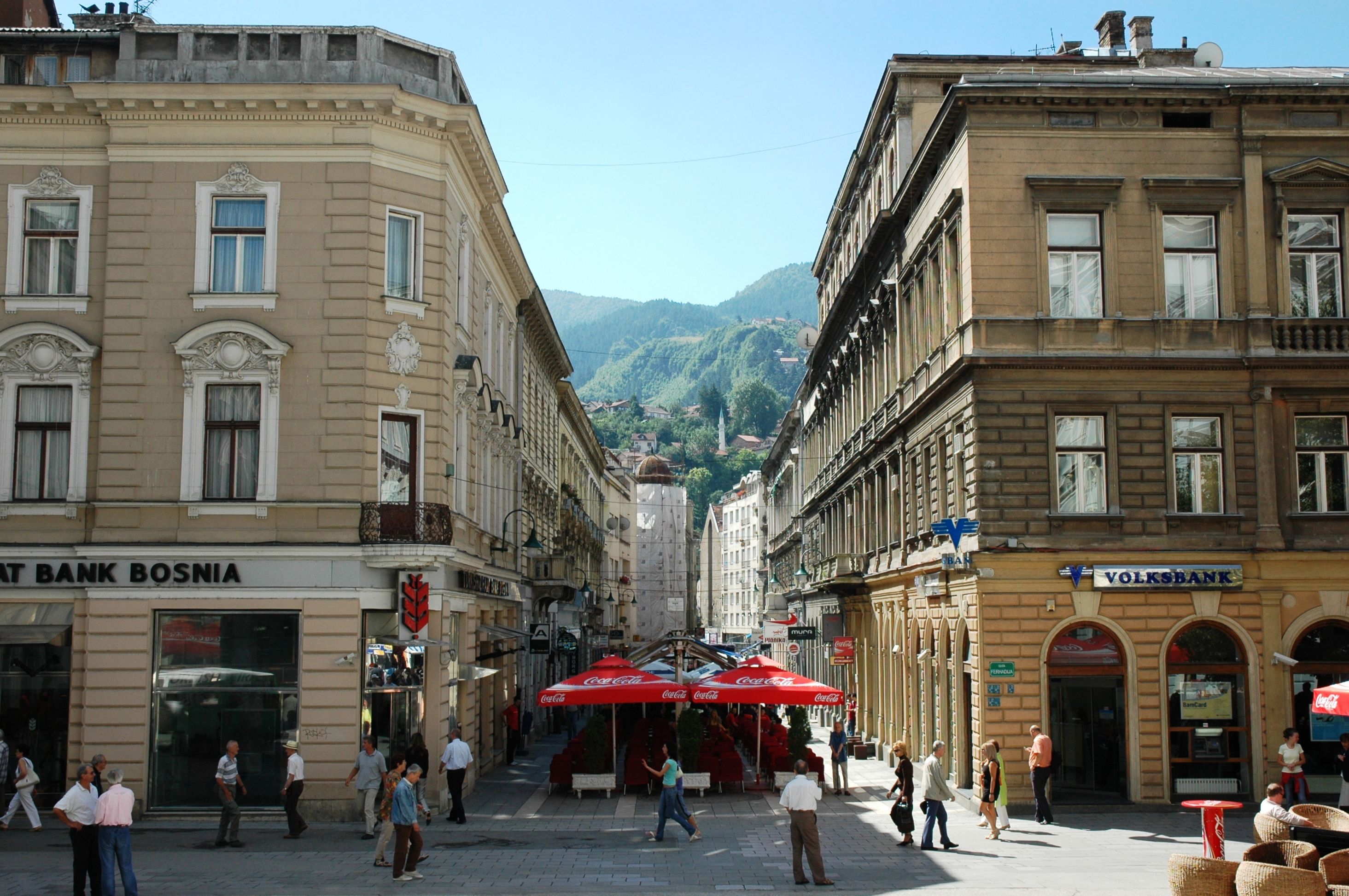 Sarajevo_-_carrer_Ferhadija.JPG